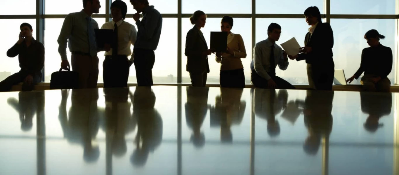 Από 1η Ιουνίου μειώσεις μισθών κατά 50% για εκατομμύρια εργαζόμενους μέχρι νεωτέρας...